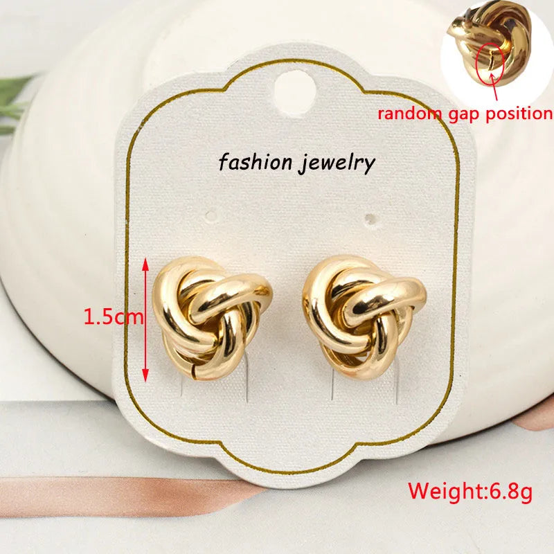 Gold Color Metal Drop Earrings Irregular Hollow Heart Pendants Earrings Twisted Geometric Personality Earrings for Women