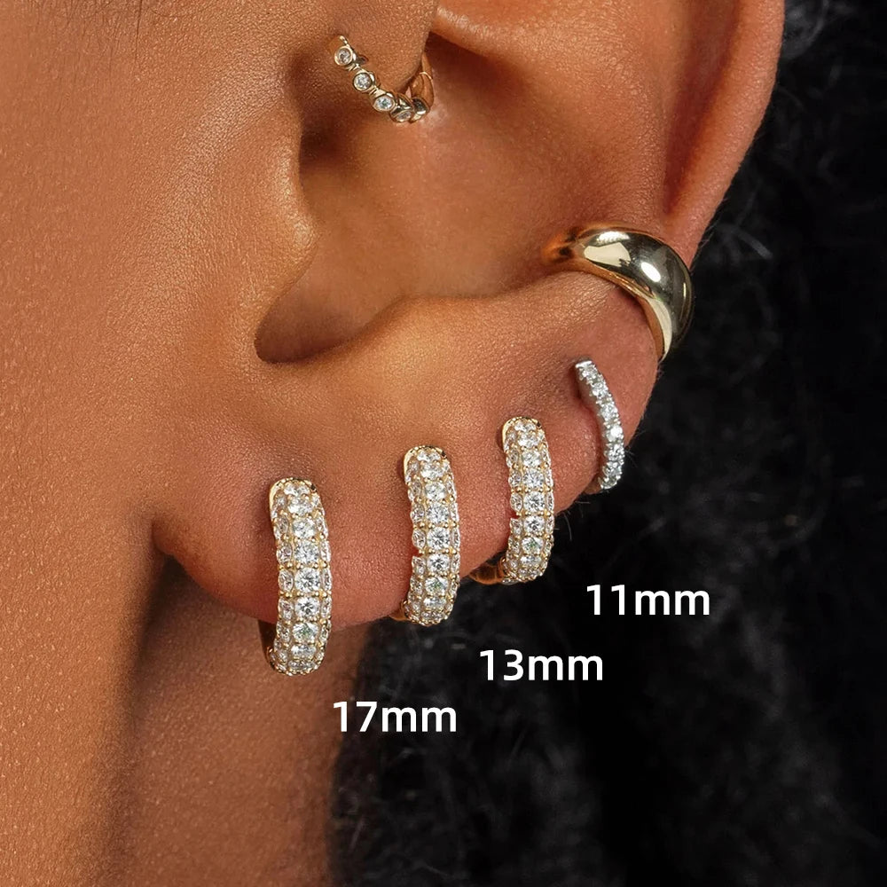 Lot de 3 paires de boucles d’oreilles créoles classiques  
Découvrez ce lot exclusif de boucles d’oreilles créoles, un incontournable pour toutes les femmes et filles qui recherchent un accessoire à la fois élégant et polyvalent.